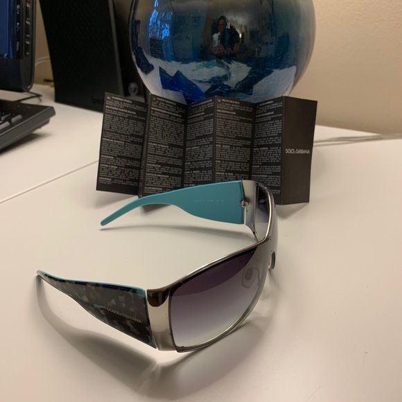 Dolce And Gabbana Sunglasses - Picture 6 of 6